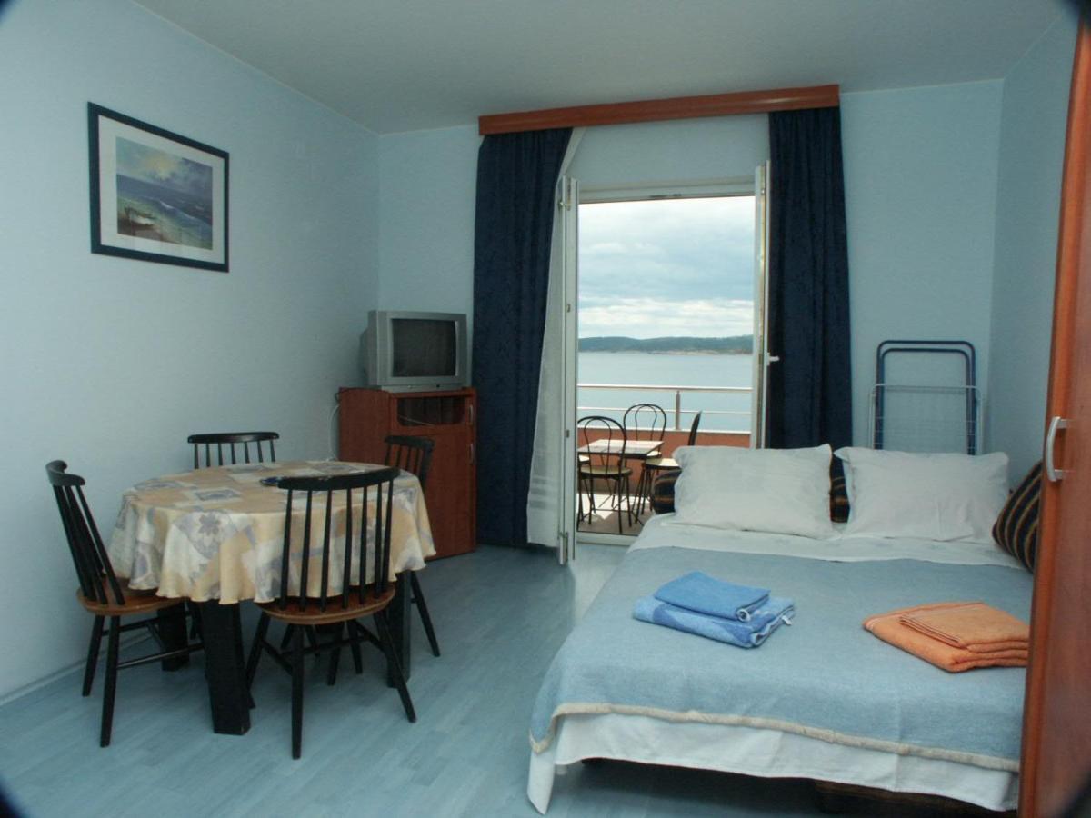 Apartments By The Sea Crikvenica - 2354 외부 사진