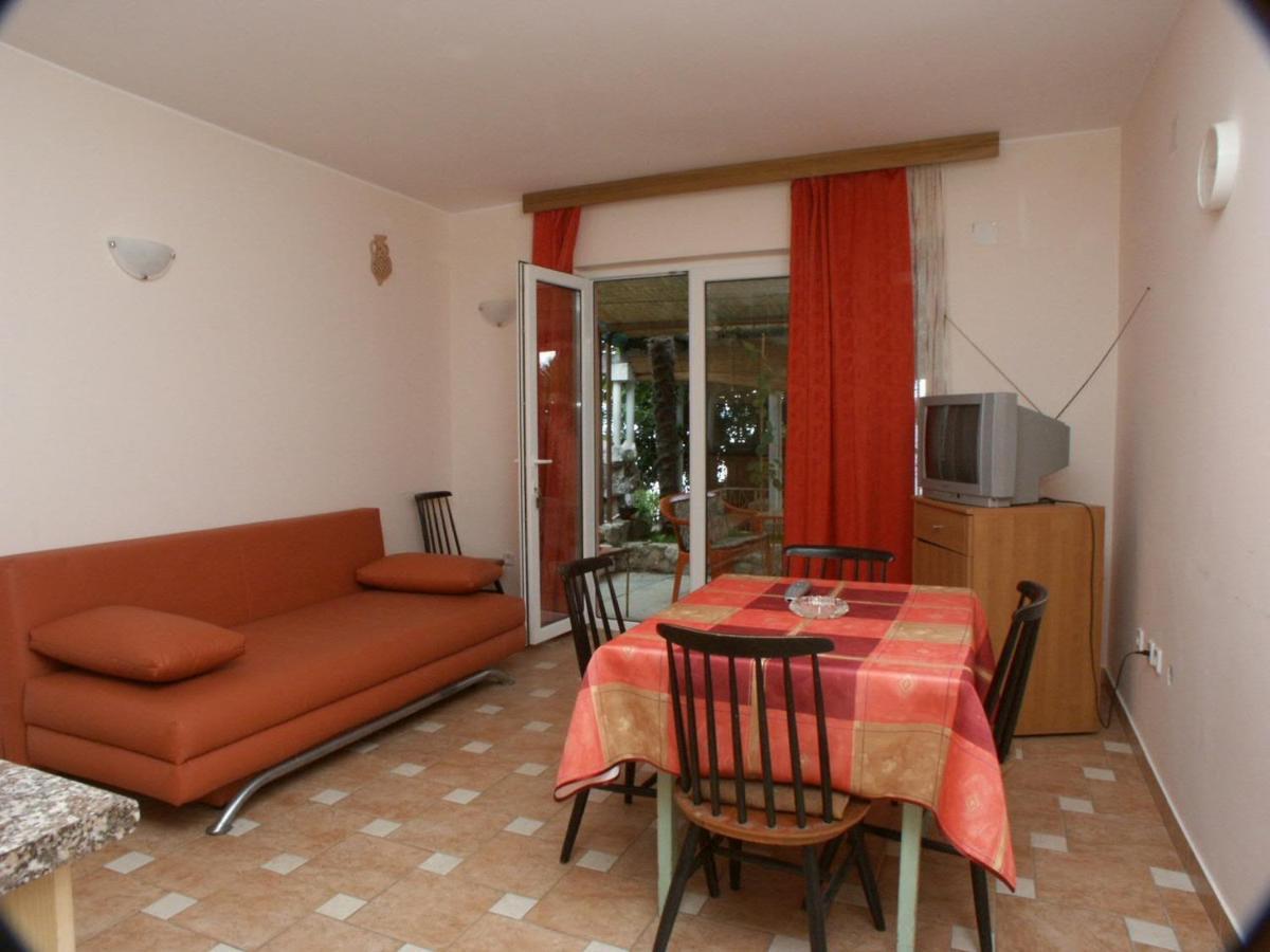 Apartments By The Sea Crikvenica - 2354 외부 사진