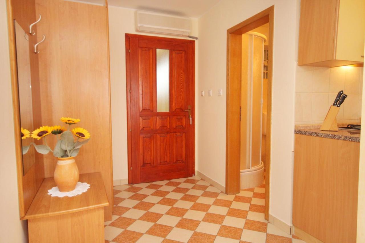 Apartments By The Sea Crikvenica - 2354 외부 사진